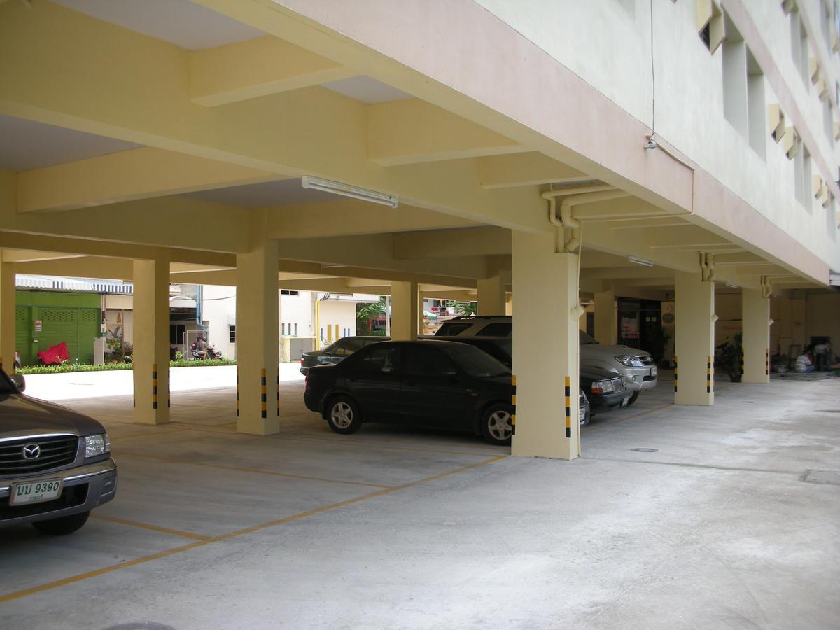 维拉苏达公寓式酒店 Ratchaburi 外观 照片